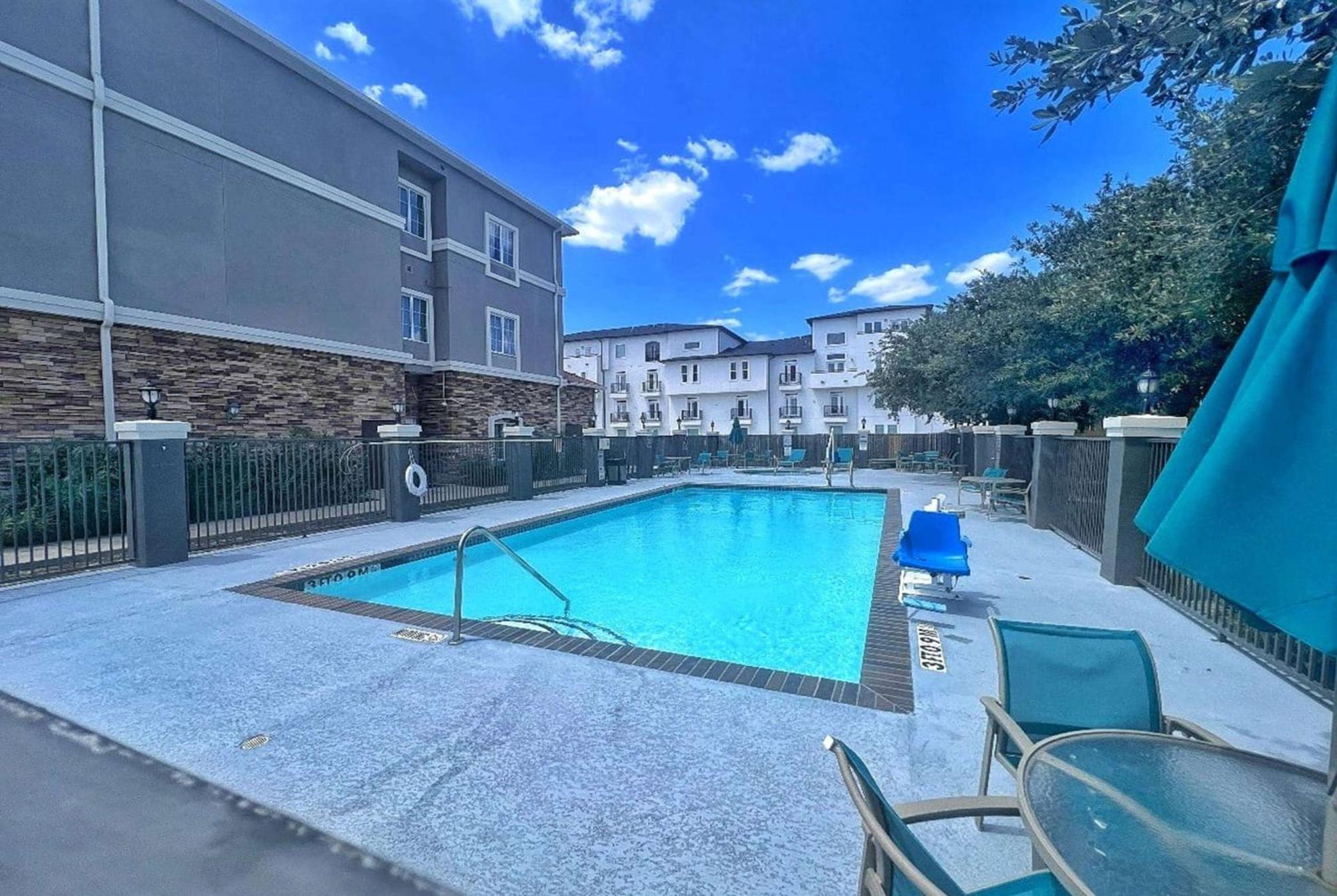 Hotel La Quinta By Wyndham Houston Energy Corridor Exteriér fotografie